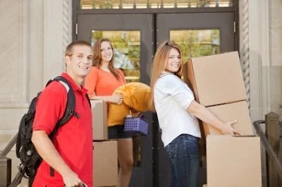 
Handy Tips for Easy Student Storage
